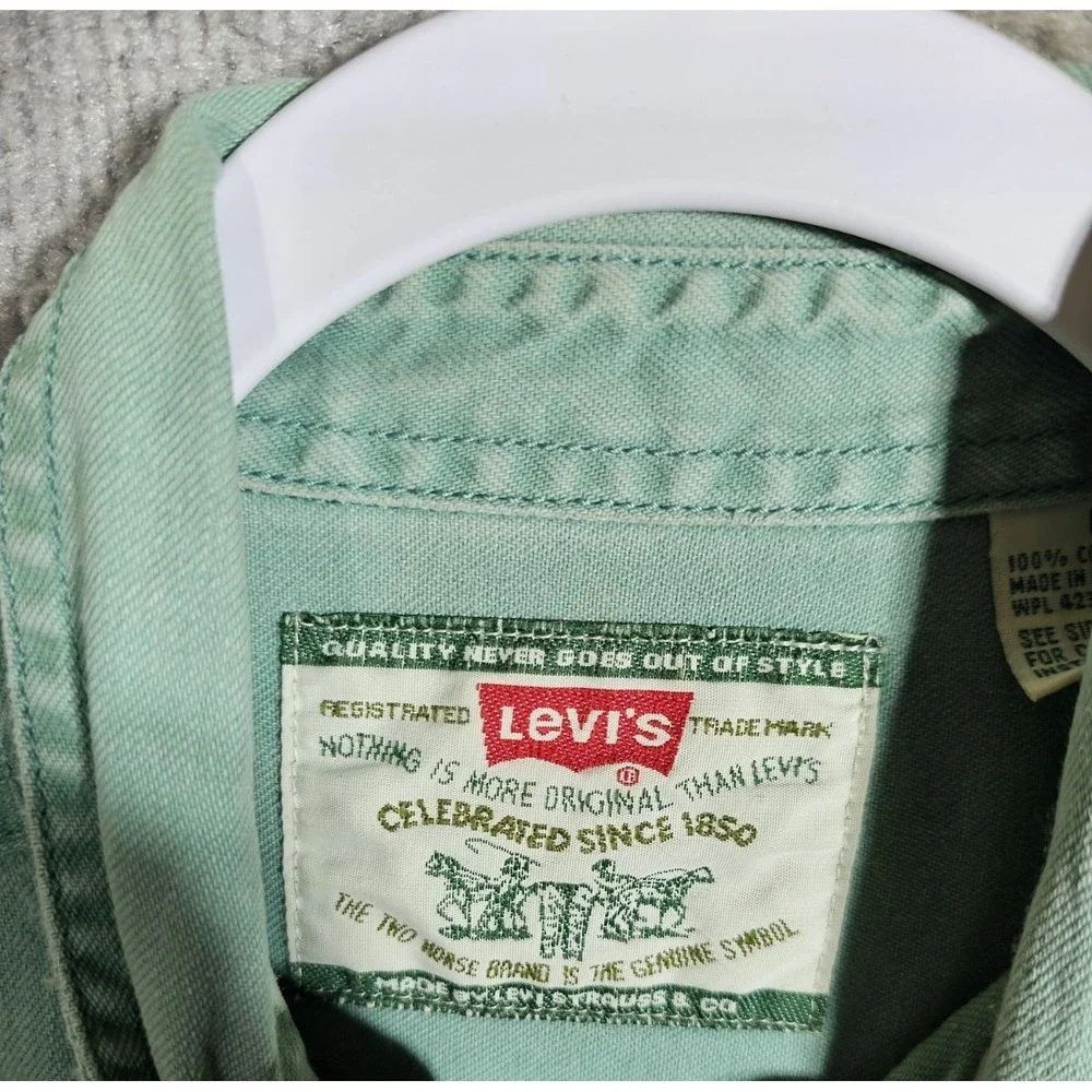 Vintage Levis Denim Button Up Shirt Mens Large Green Cotton Pockets Long Sleeve‎